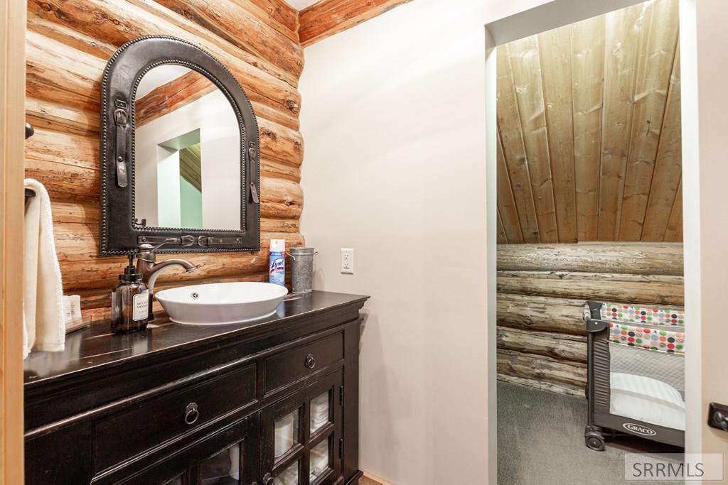 1547 Cherry Butte Road Property Photo 40