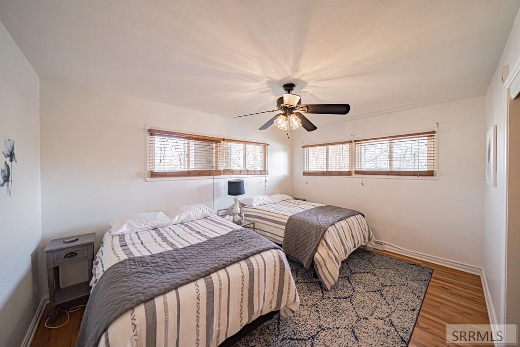 976 Canyon Avenue Property Photo 32