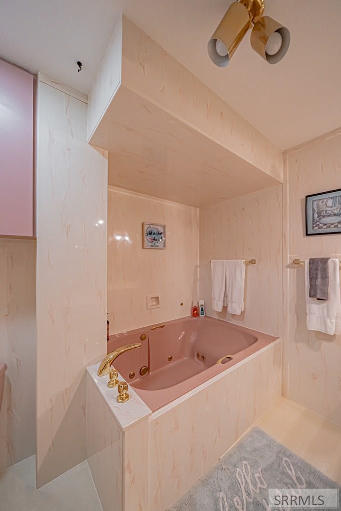 976 Canyon Avenue Property Photo 68