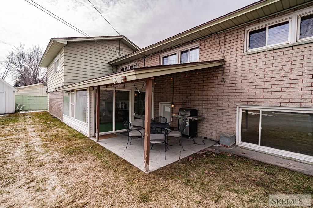 976 Canyon Avenue Property Photo 77