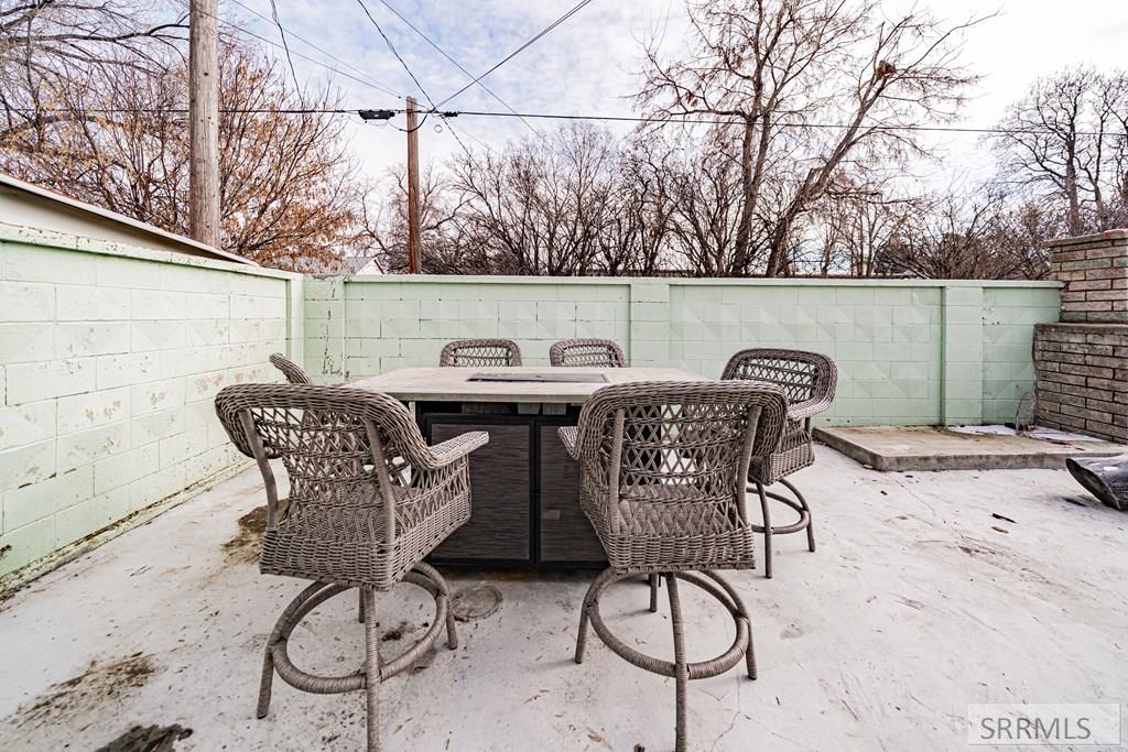 976 Canyon Avenue Property Photo 78