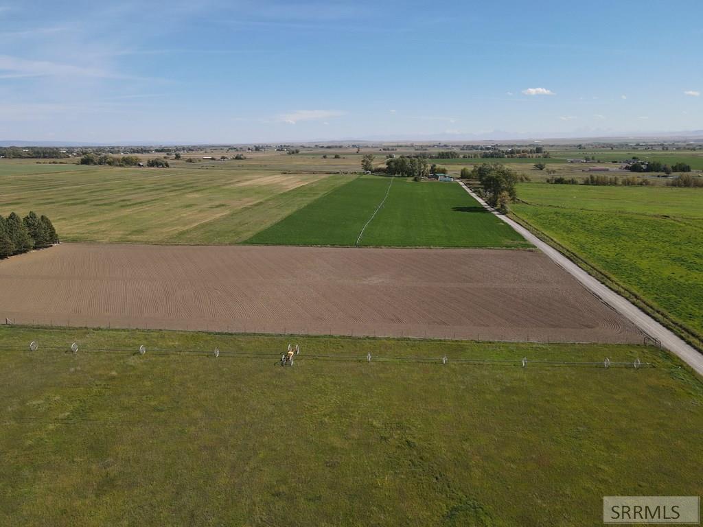 2420 E 434 N Property Photo 15