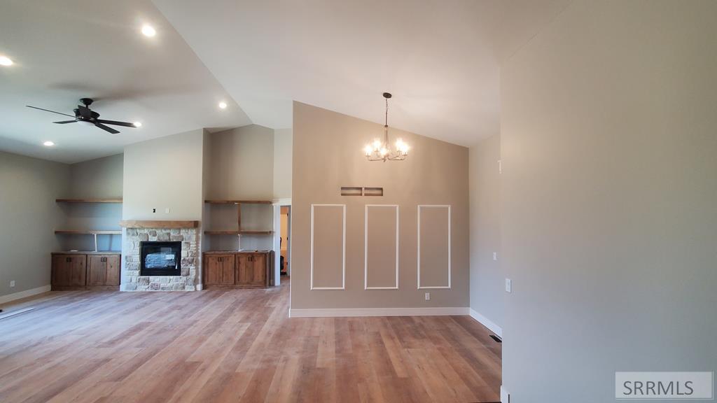 345 N 690 W Property Photo 5