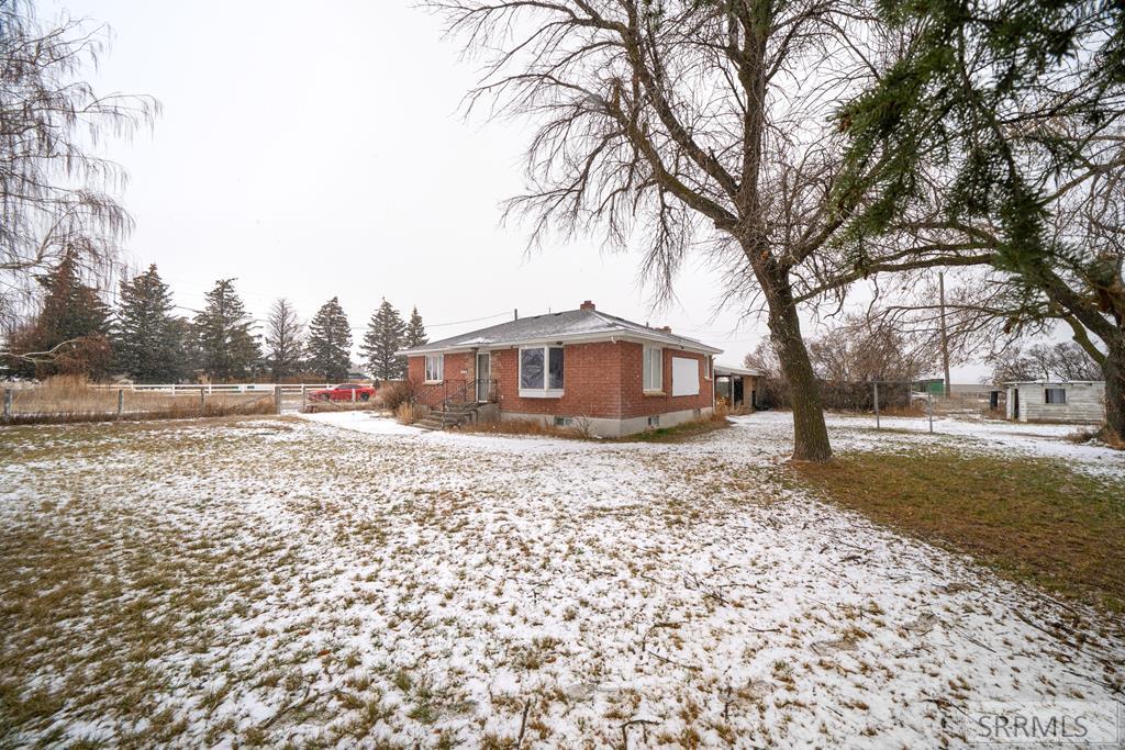 11260 N 15th E Property Photo 1