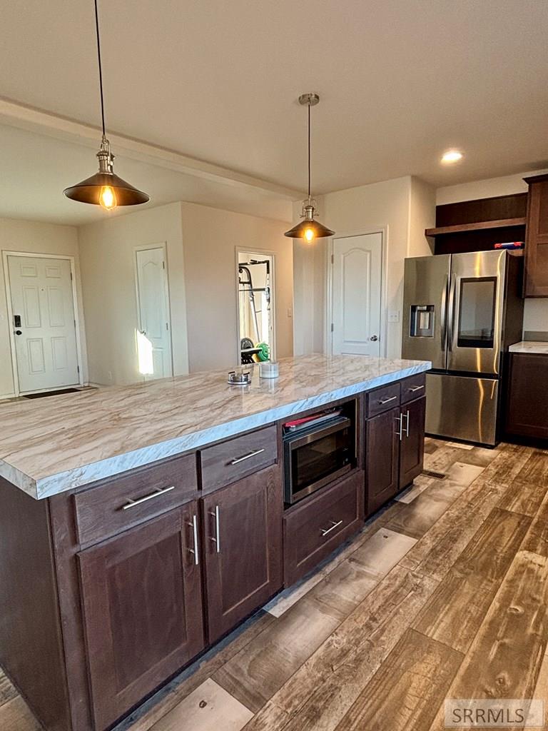 2987 E 550 N Property Photo 9