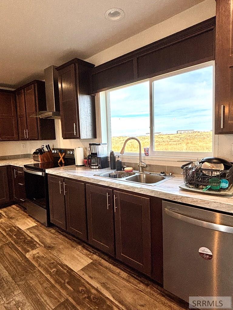 2987 E 550 N Property Photo 14