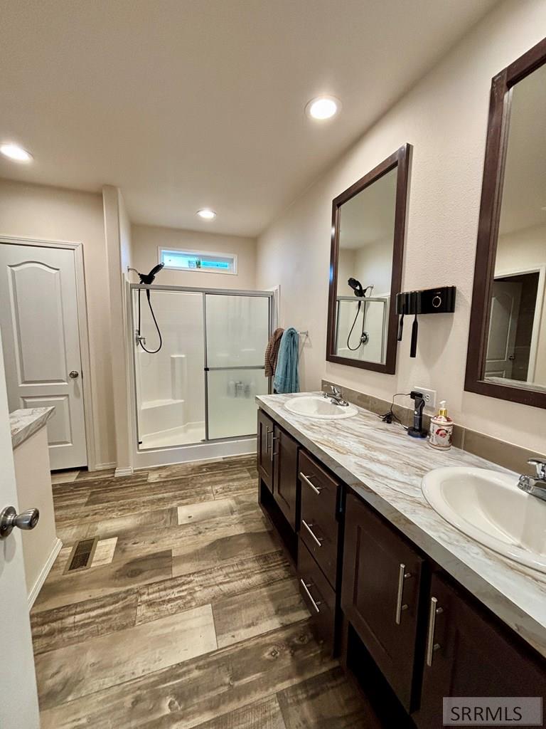 2987 E 550 N Property Photo 19