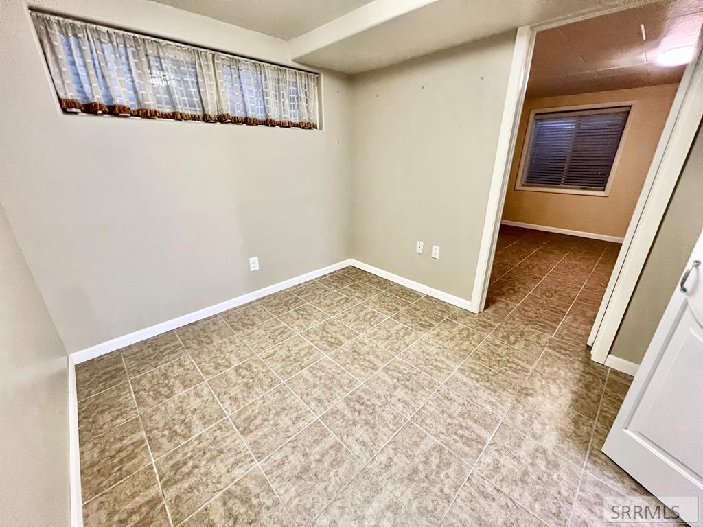 498 9th Street Property Photo 25