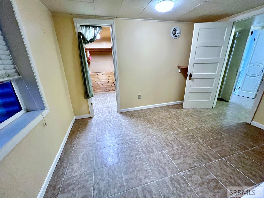 498 9th Street Property Photo 27