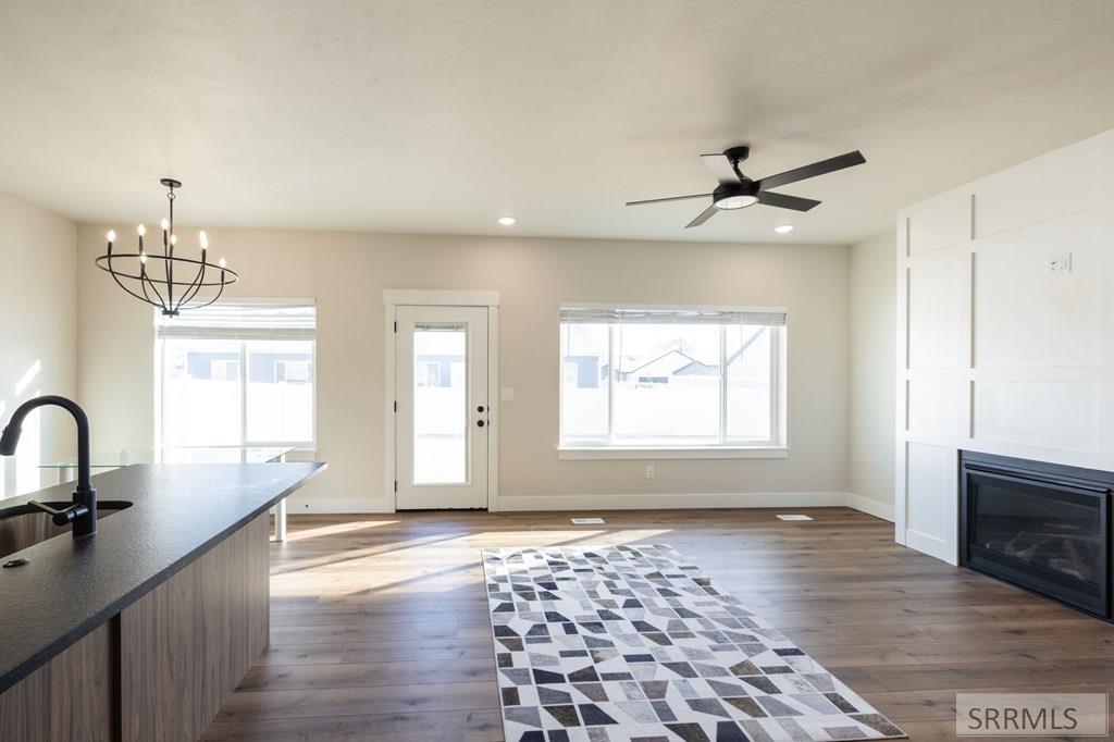 676 Idaho Avenue Property Photo 3