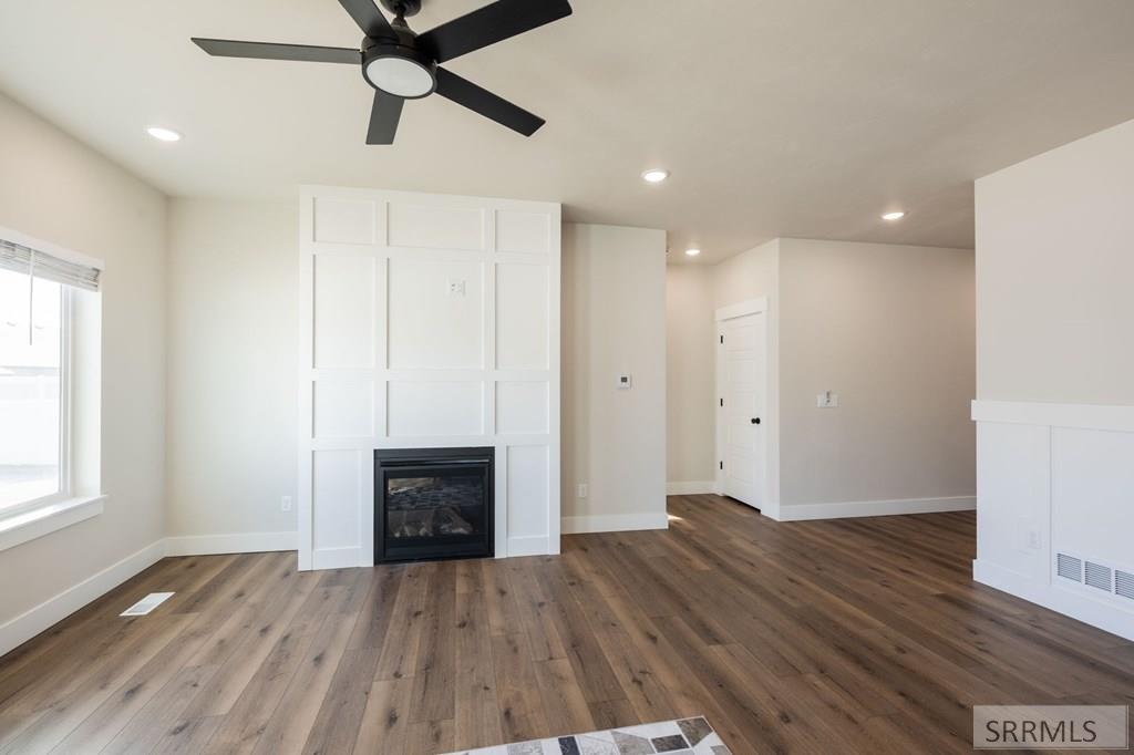 676 Idaho Avenue Property Photo 4
