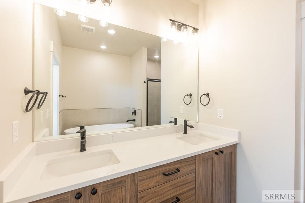 676 Idaho Avenue Property Photo 13