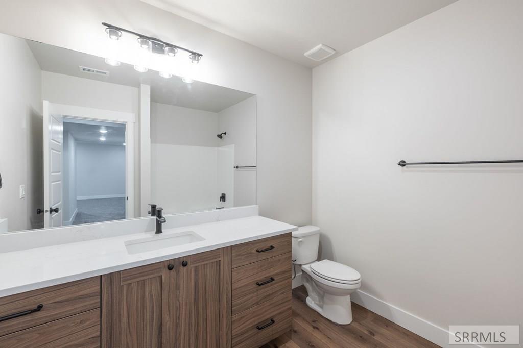 676 Idaho Avenue Property Photo 33