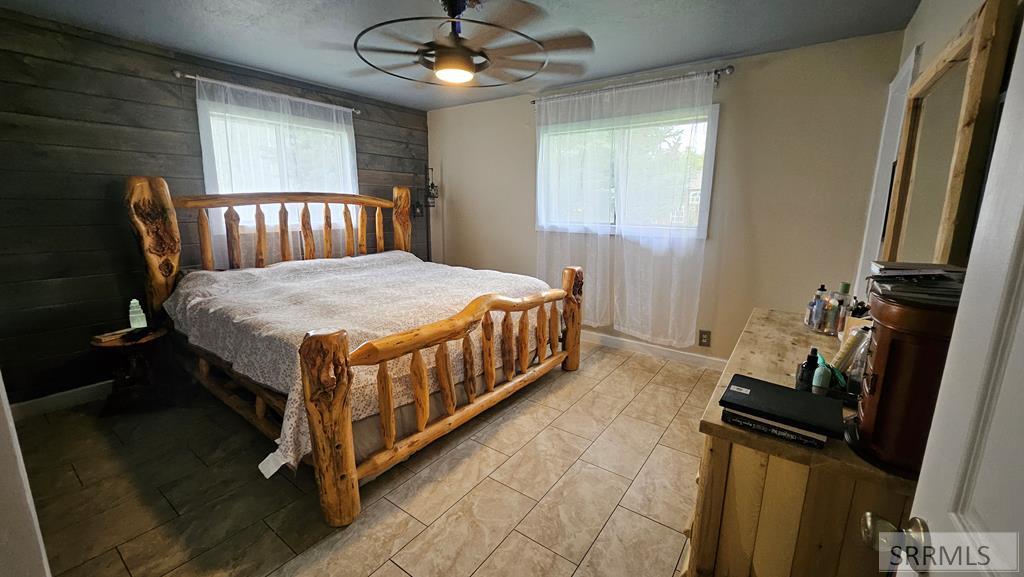4064 S 2000 W Property Photo 8