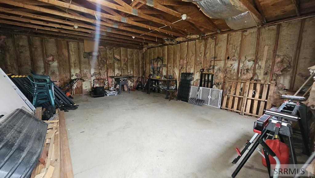 4064 S 2000 W Property Photo 13