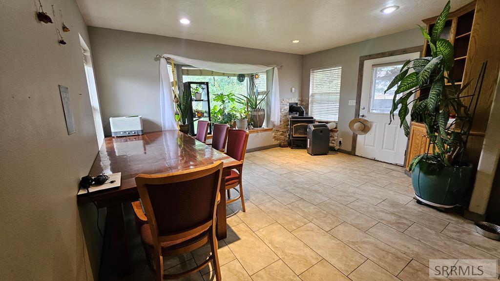 4064 S 2000 W Property Photo 20
