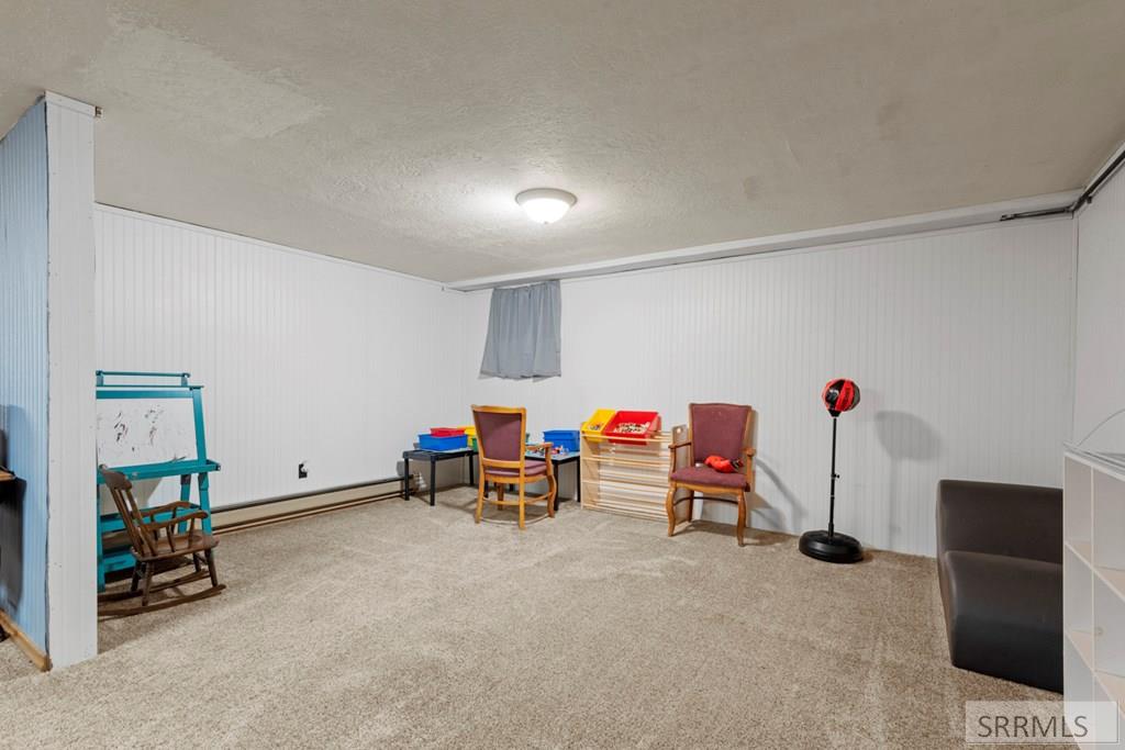 4064 S 2000 W Property Photo 28