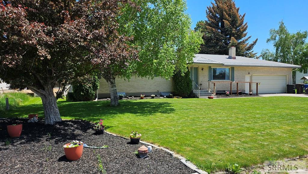 4064 S 2000 W Property Photo 46