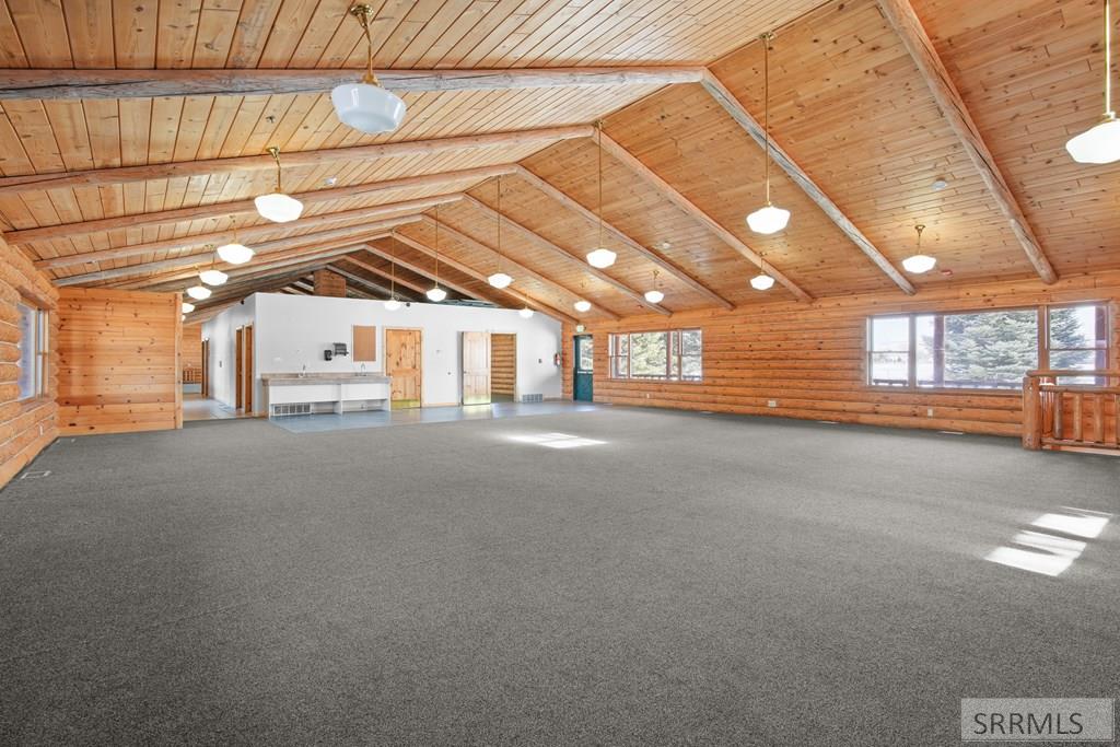 2182177 Property Photo 20
