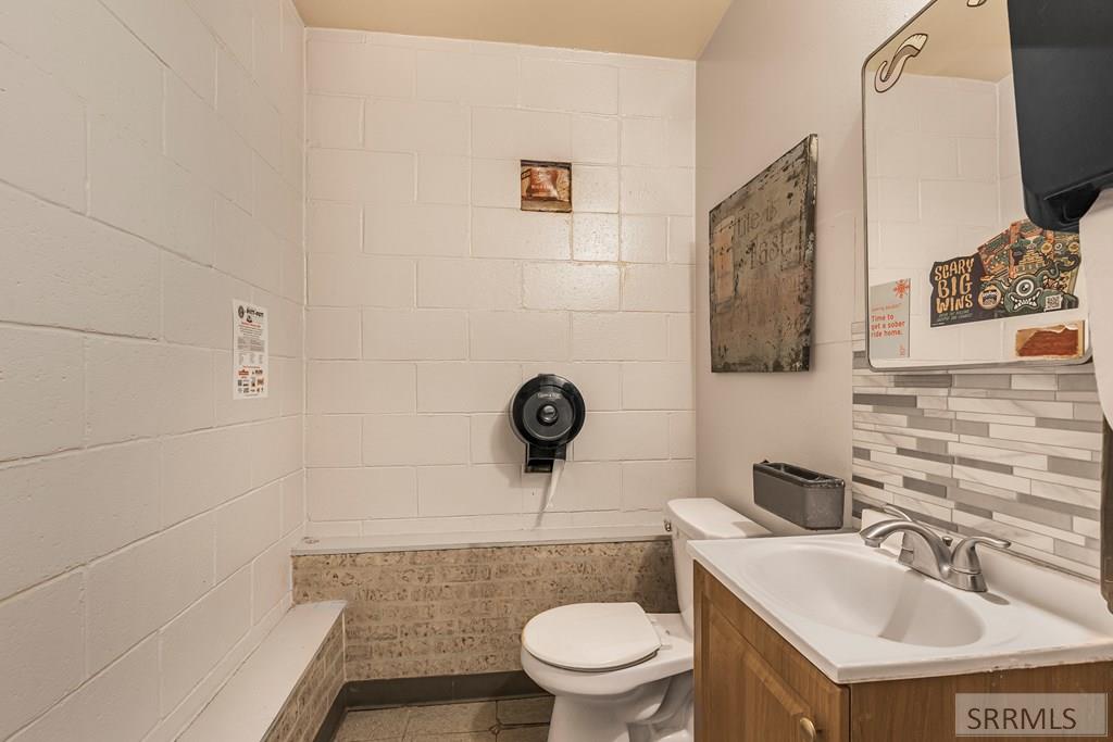 2525 Pole Line Road Property Photo 23