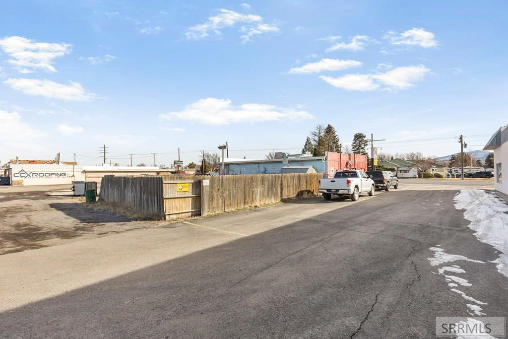 2525 Pole Line Road Property Photo 36