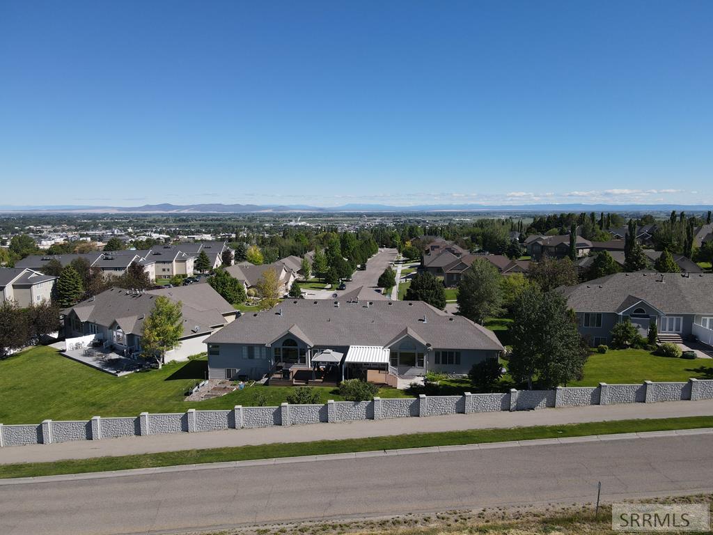 326 Eagle Summit Street Property Photo 4