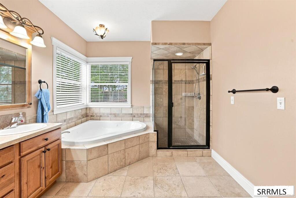 326 Eagle Summit Street Property Photo 26