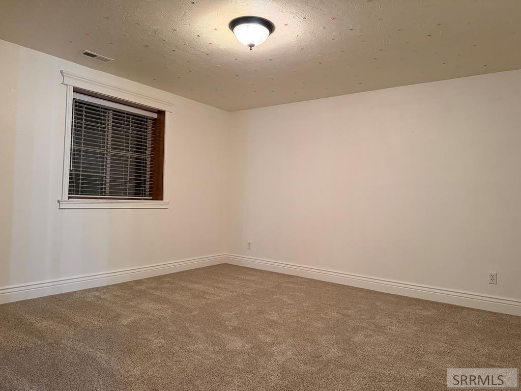326 Eagle Summit Street Property Photo 36