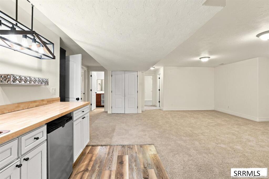 326 Eagle Summit Street Property Photo 50