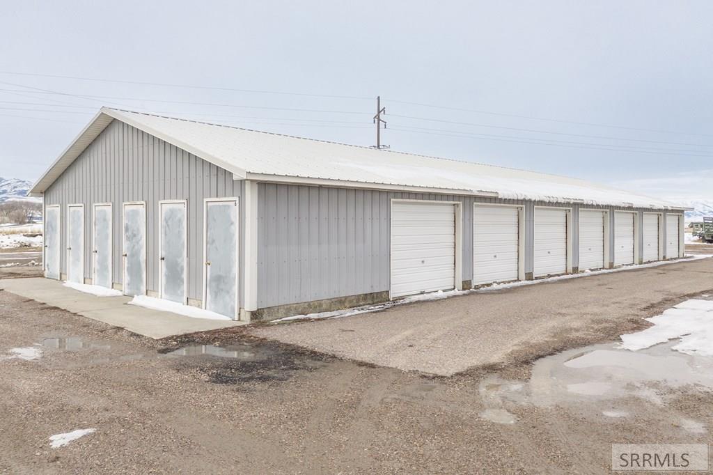 7 N Hwy 91 Property Photo 5