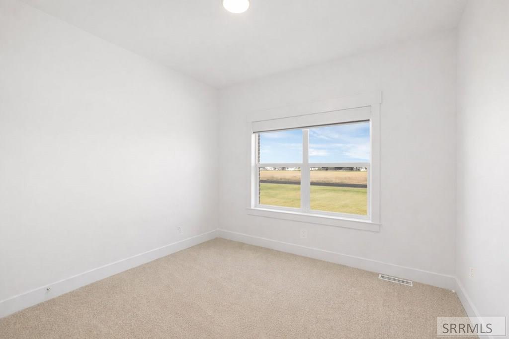 1588 N 835 E Property Photo 4