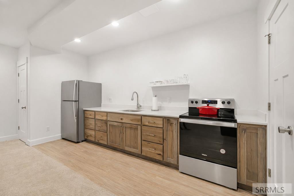 1588 N 835 E Property Photo 20