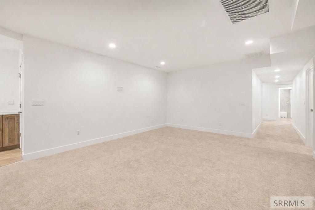 1588 N 835 E Property Photo 21