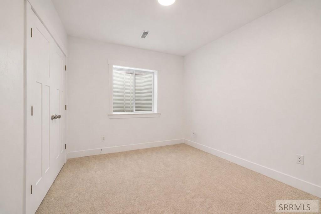 1588 N 835 E Property Photo 24