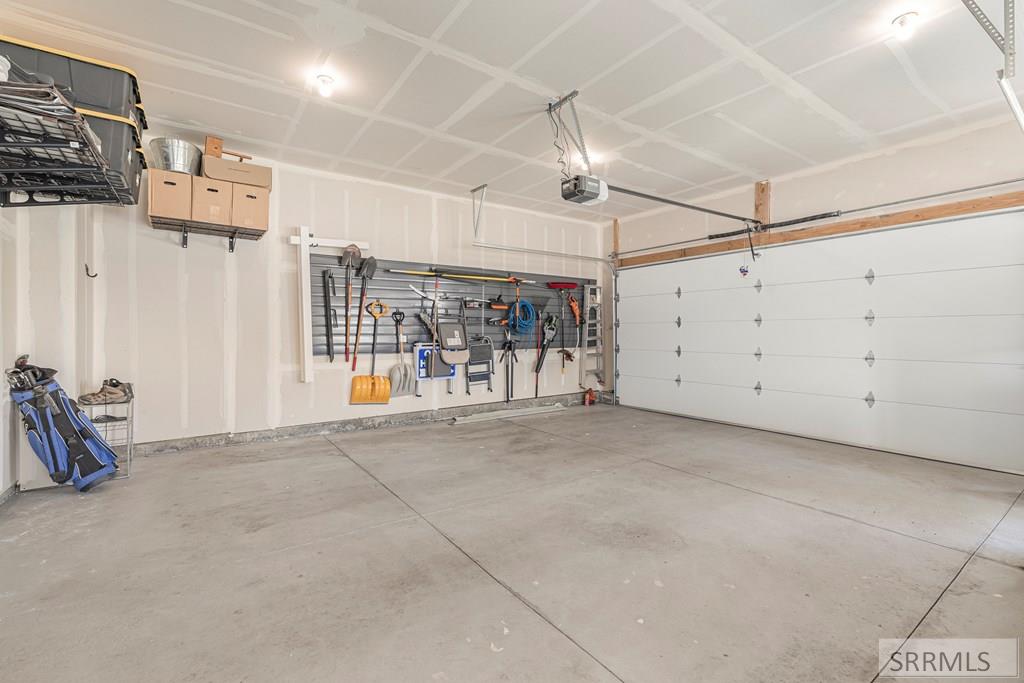 1588 N 835 E Property Photo 28