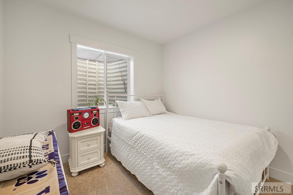 1588 N 835 E Property Photo 43