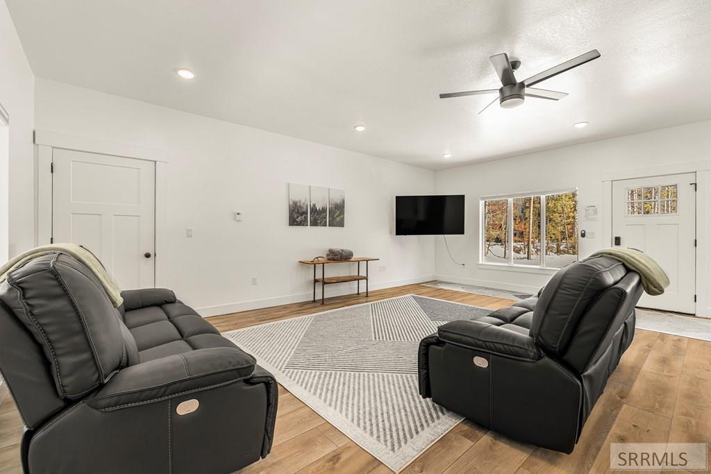 3650 Redtail Street Property Photo 27