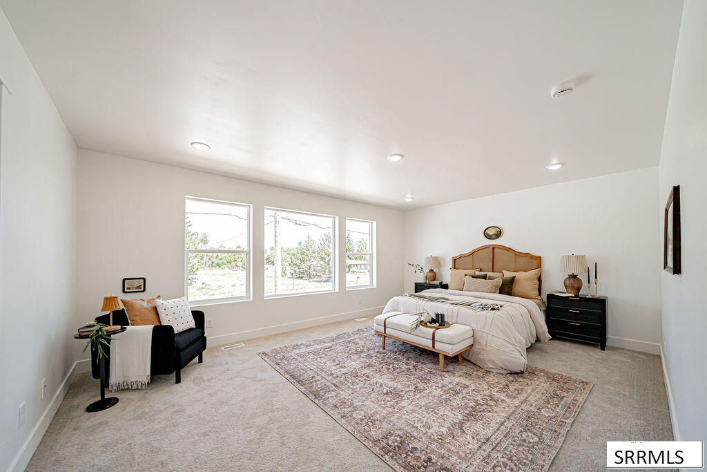 2240 Summers Drive # 102 Property Photo 12