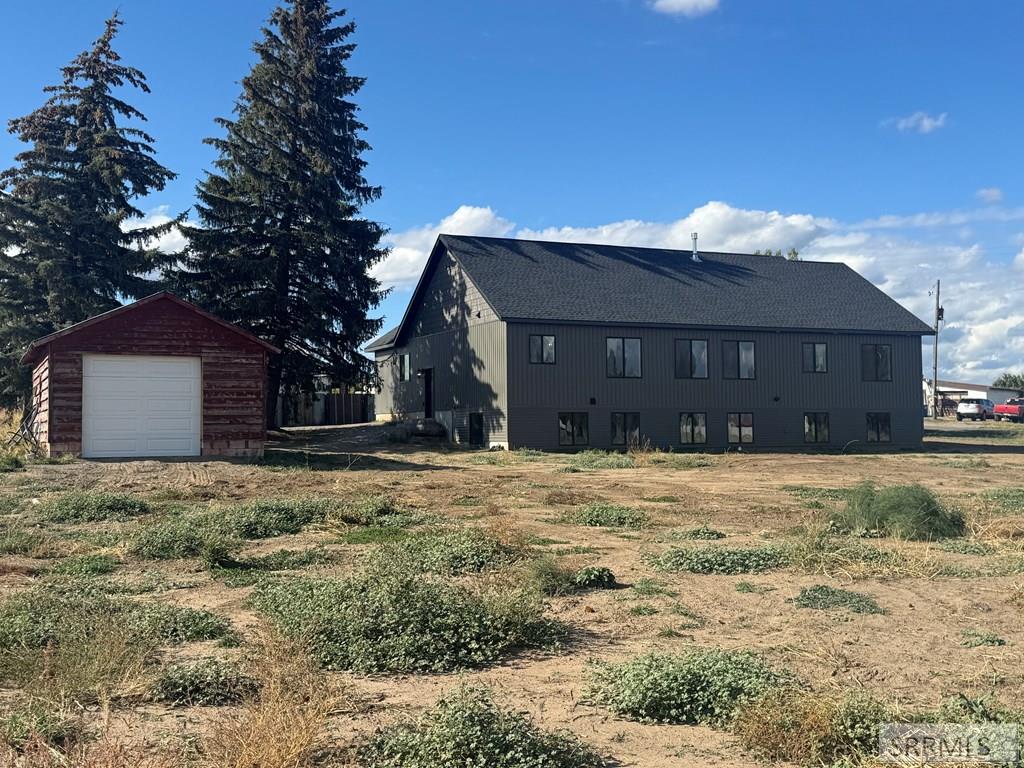 3660 E 1312 N Property Photo 9