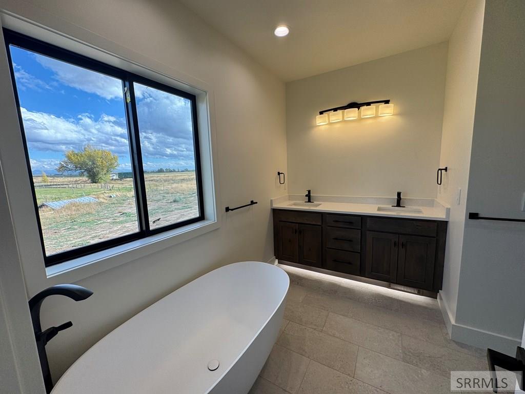 3660 E 1312 N Property Photo 43