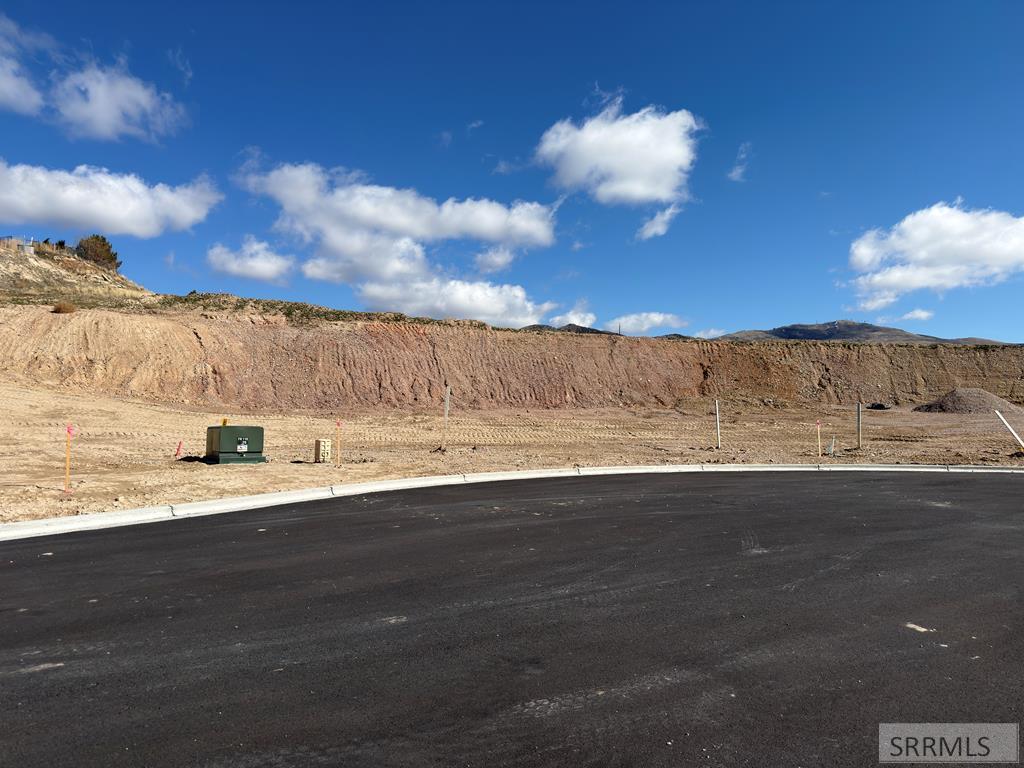 Lot 7 Falcon Ridge Dr Property Photo 1
