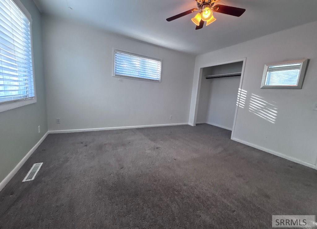279 N 4100 E Property Photo 6