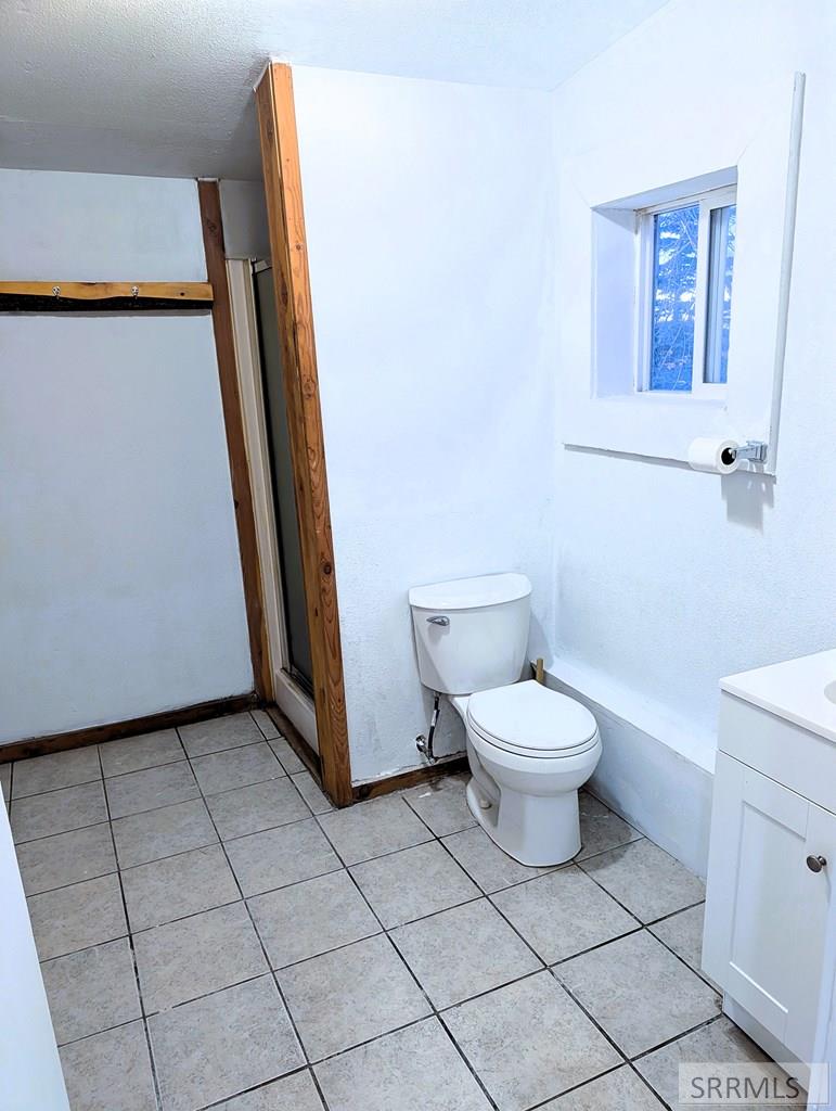 279 N 4100 E Property Photo 38