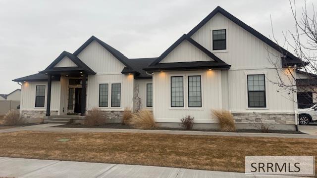 2635 Spring Gulch Drive Property Photo 2