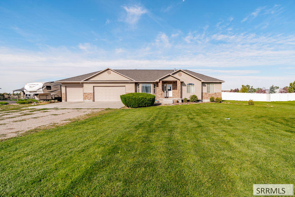 111 N 3962 E Property Photo 1