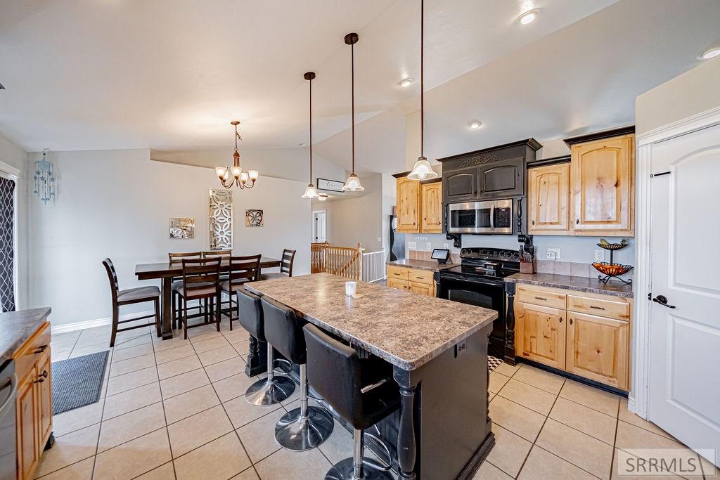 111 N 3962 E Property Photo 16