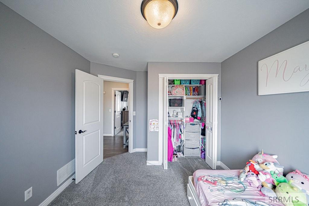 111 N 3962 E Property Photo 26