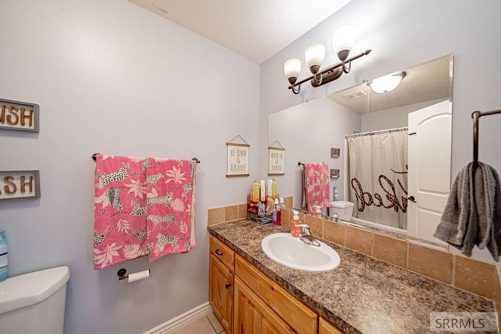 111 N 3962 E Property Photo 27