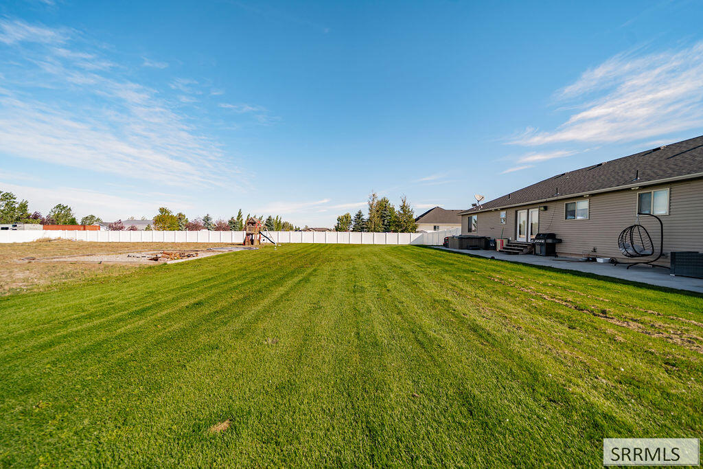 111 N 3962 E Property Photo 39