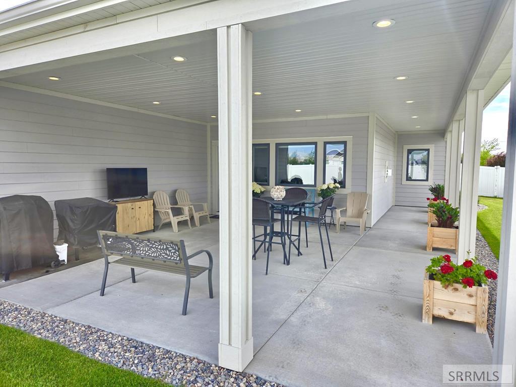 377 Glade Loop Property Photo 47